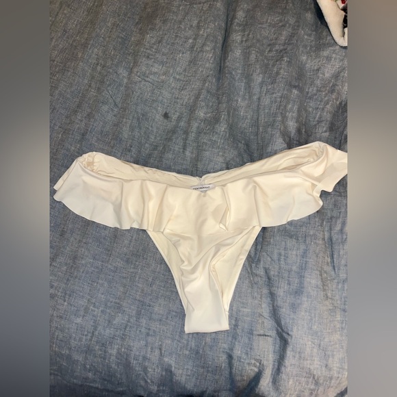 Weworewhat Off White Ruffle Delilah Bottom size xl NWOT - Picture 6 of 6